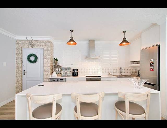 2 BEDROOM APARTMENT FOR SALE IN MORNINGSIDE